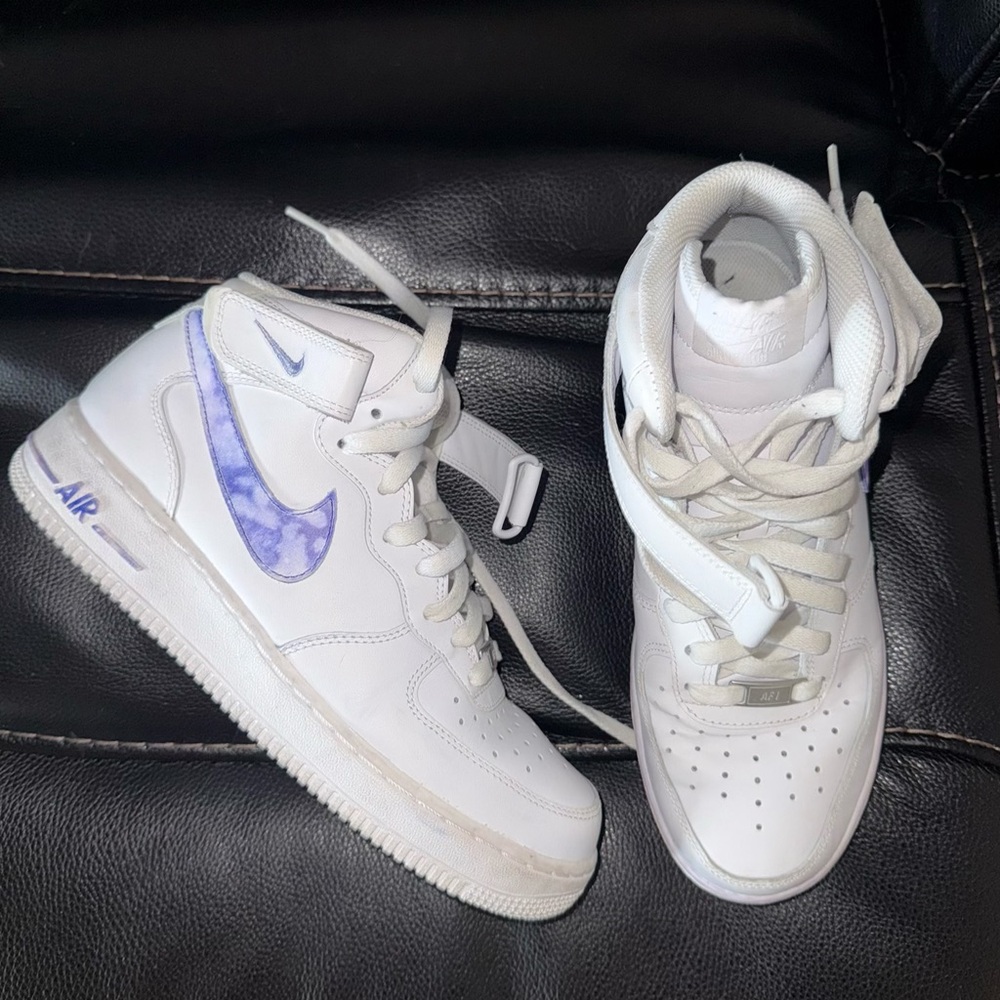 Nike White and Purple Men's Sneakers